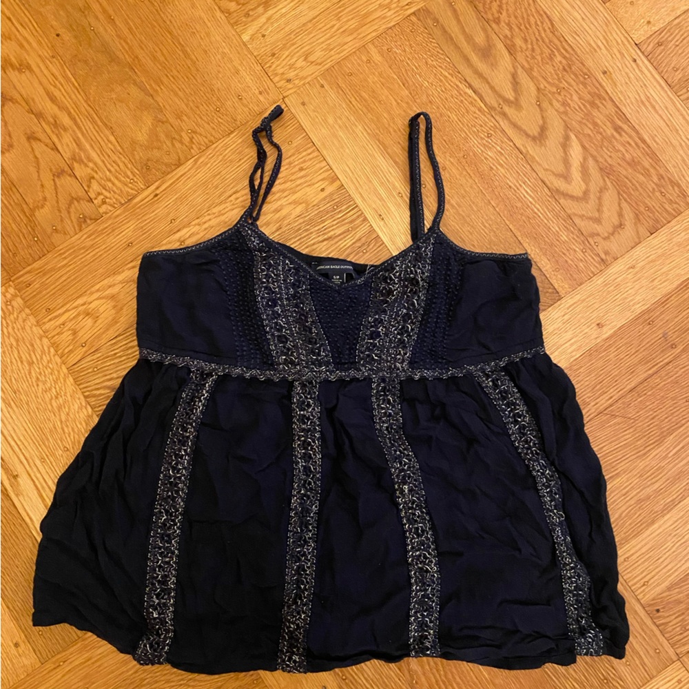 Cute American Eagle flowy tank top